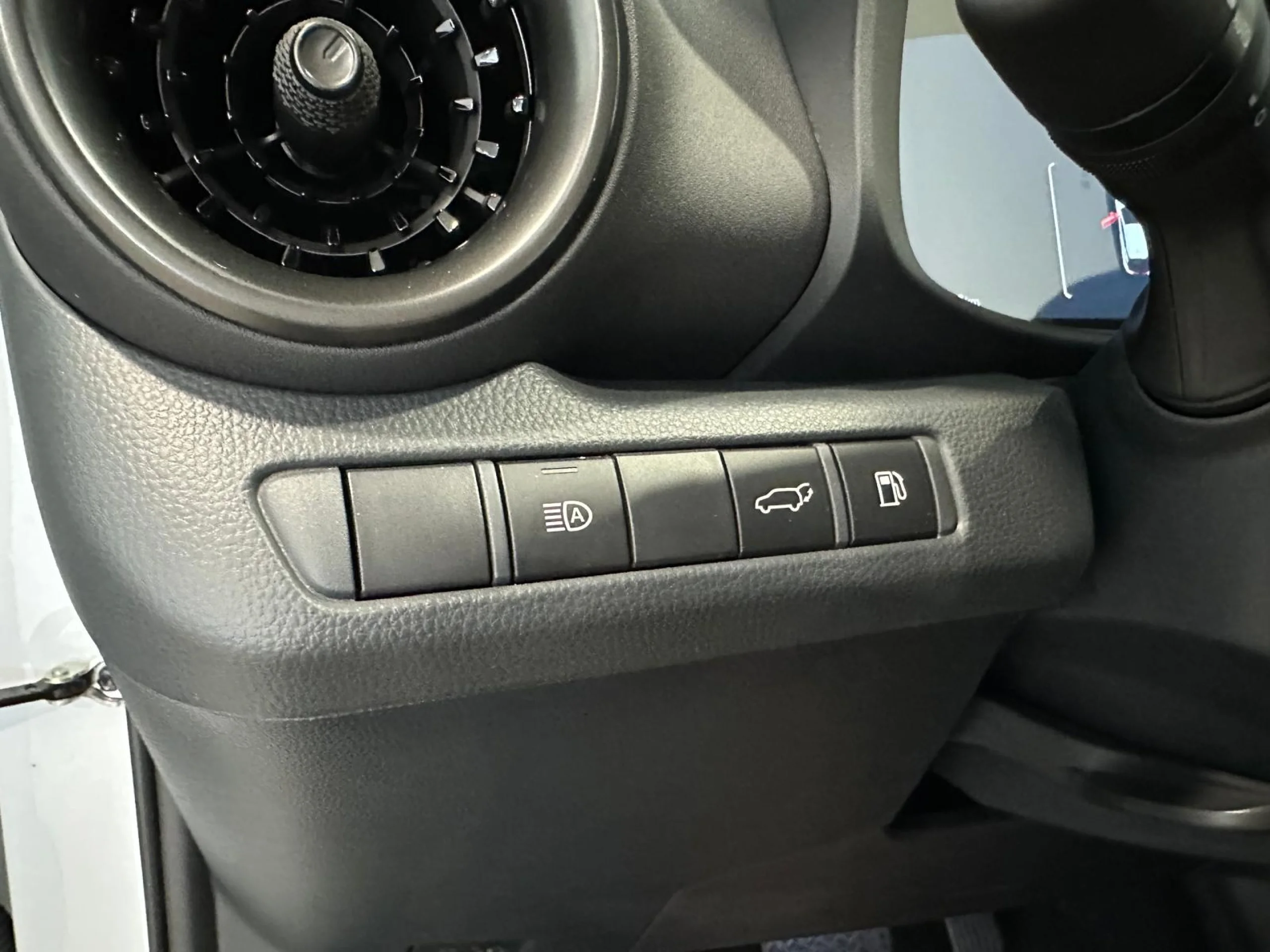 Toyota C-HR 200H Premier Edition - Foto 7