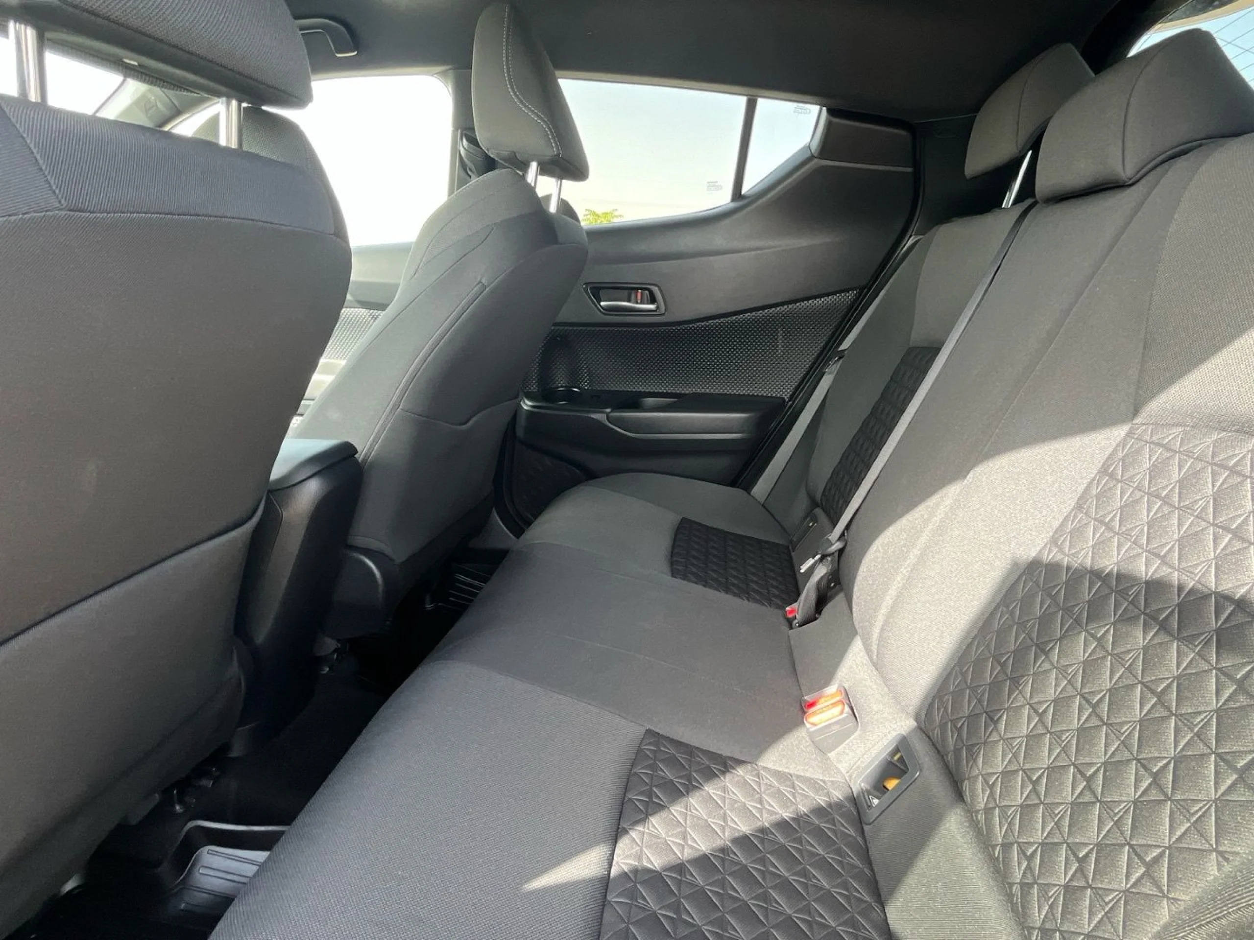 Toyota C-HR 125H Advance - Foto 10