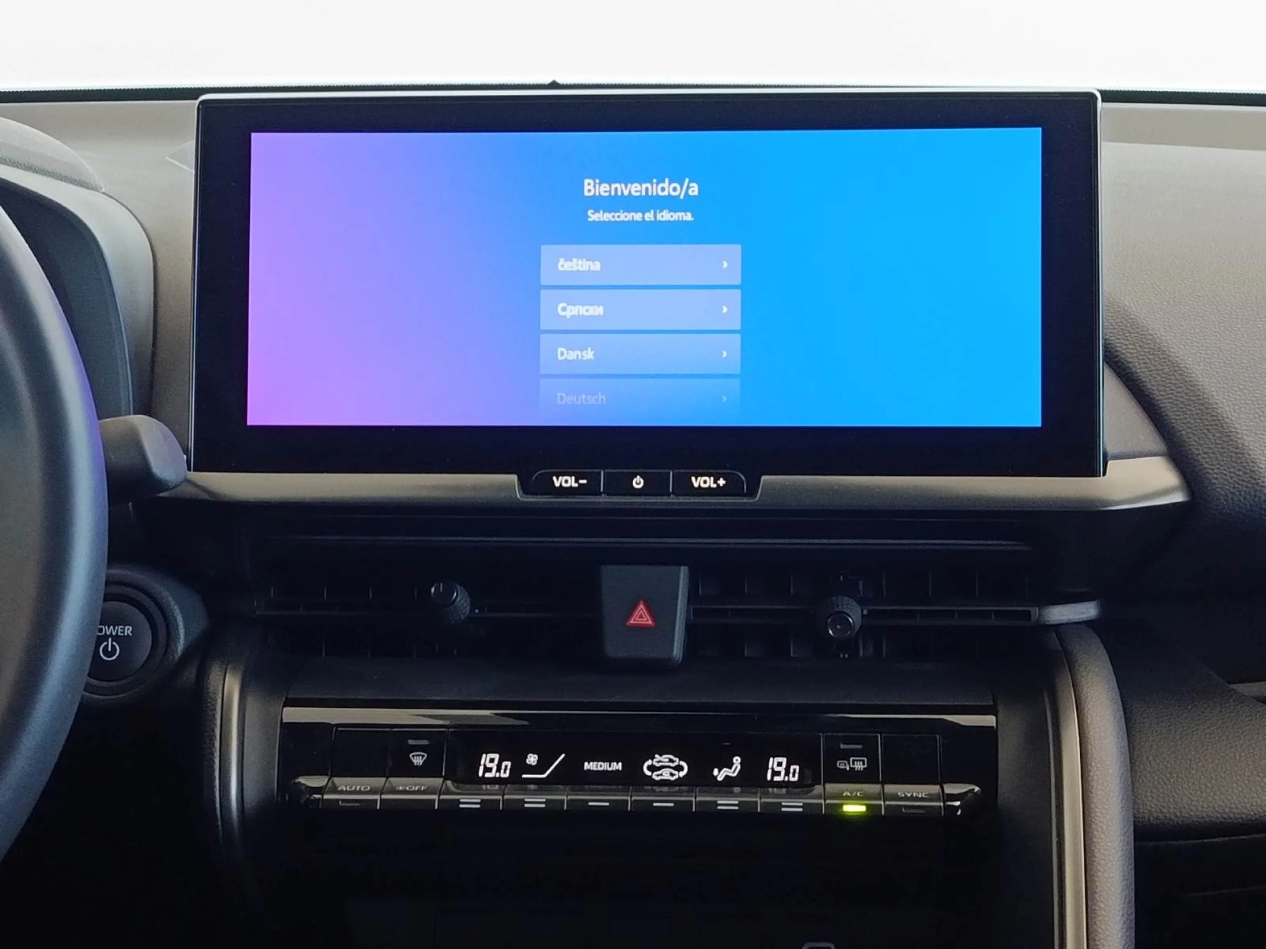 Toyota C-HR 140H Advance Plus + Skyview - Foto 16