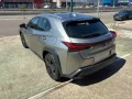 Thumbnail 5 del Lexus UX300h UX+