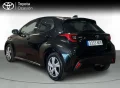 Thumbnail 2 del Toyota Yaris 120H Active Plus
