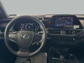 Thumbnail 10 del Lexus UX300h UX+