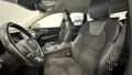 Thumbnail 8 del Volvo XC 60 XC60 B4 Momentum FWD Aut.