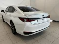 Thumbnail 3 del Lexus ES 300h PREMIUM