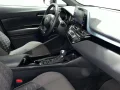 Thumbnail 10 del Toyota C-HR 180H Advance