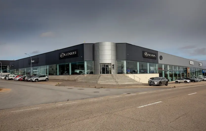 Lexus - Burgos - Avda. Pedernales, 12, Burgos, 09195, Burgos